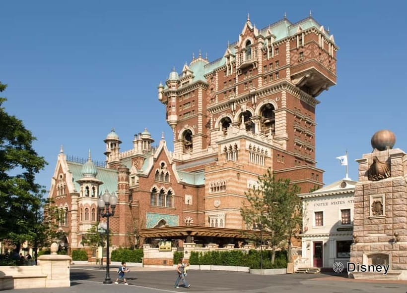 Tokyo: DisneySea 1-Day Passport - Using the mobile ticket at the entrance