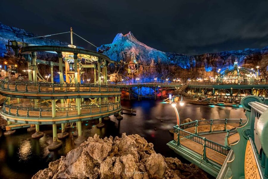 Tokyo DisneySea: 1-Day Ticket & Private Transfer - Starting the day with a private car