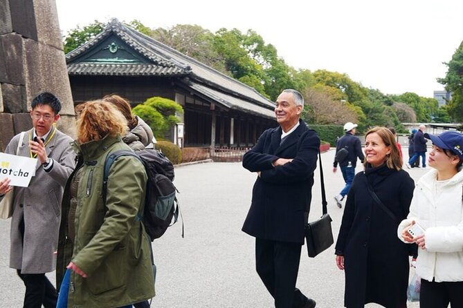 Tokyo: Edo Castle & East Garden of the Imperial Palace Tour - Practical details that can affect your visit