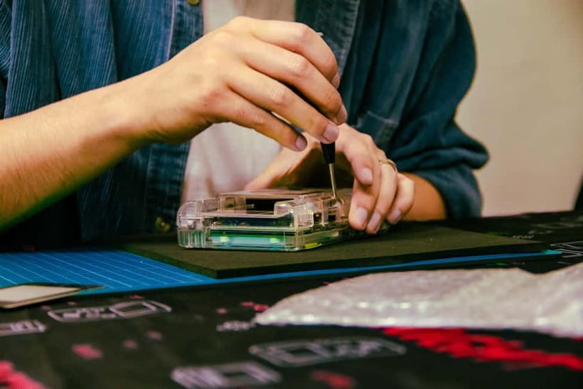 Tokyo: Gameboy Mod Workshop at Akihabara - Who should book this activity?