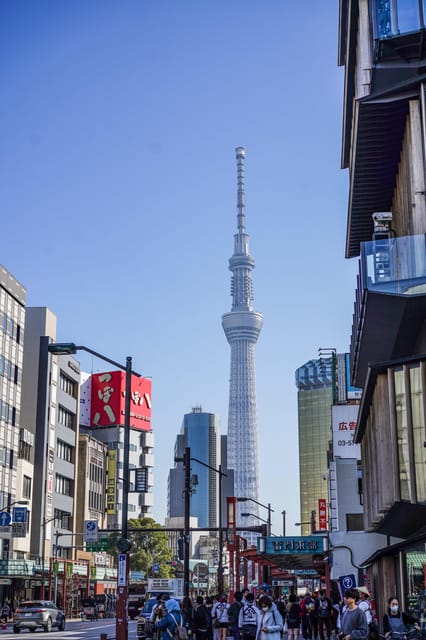 Tokyo: Hidden Gems Guided Bike Tour with Lunch - How much value do you get for $96?