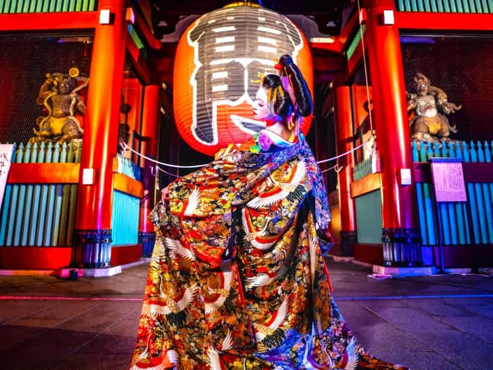 Tokyo: Japanese Dance Cabaret Theater Asakusa-Kaguwa Ticket - Who should book this night?