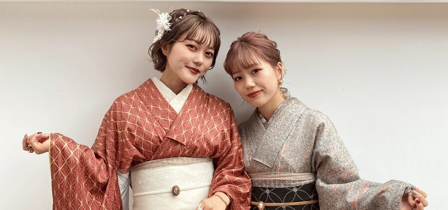 Tokyo : Kimono Rental in Asakusa Provided by KanoWafuku - Women receive five hairstyle choices and hair ornaments