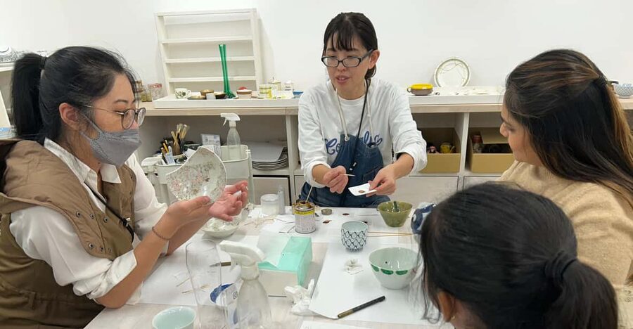 Tokyo: Kintsugi Workshop to Learn the Art of Golden Joinery - Who will enjoy this workshop most