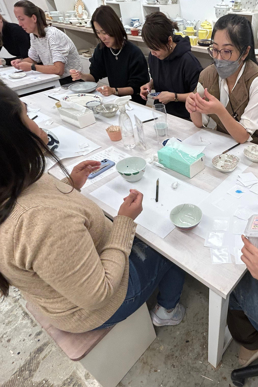 Tokyo: Kintsugi Workshop to Learn the Art of Golden Joinery - Meeting your guide near Gakugei Daigaku Station