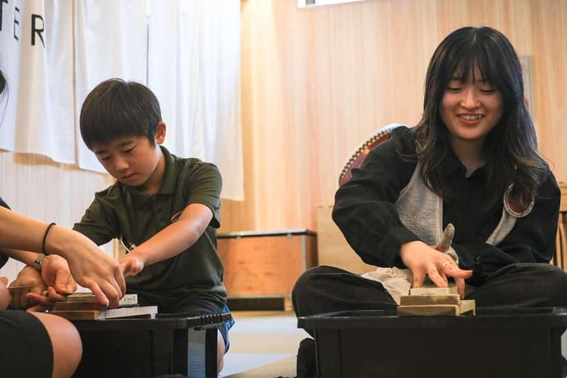 Tokyo: Knife Making Workshop (Sharpening, Engraving) - A hands-on knife lesson in the heart of Asakusa
