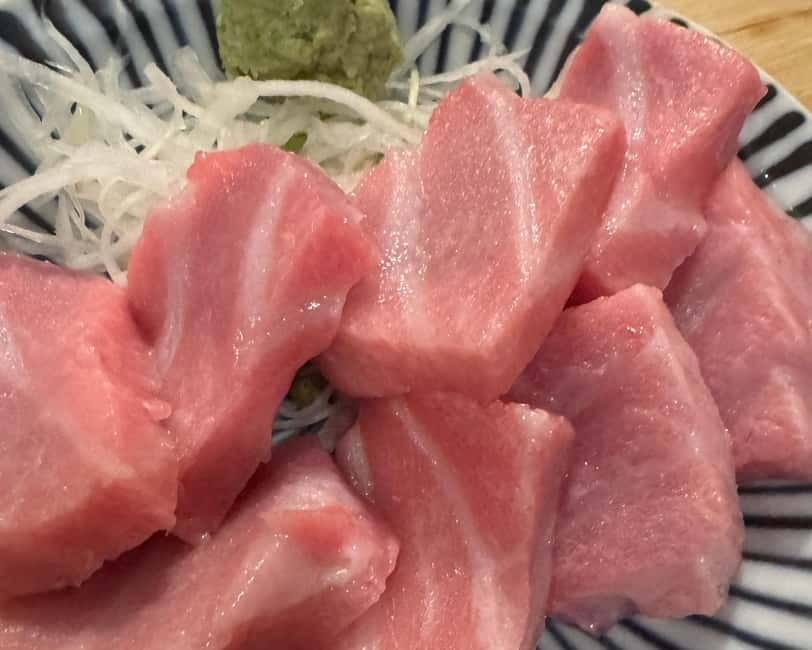 Tokyo Morning Tour: Meiji Shrine, Asakusa & Fish Market - Asakusa and Senso-ji: temple views with snacks
