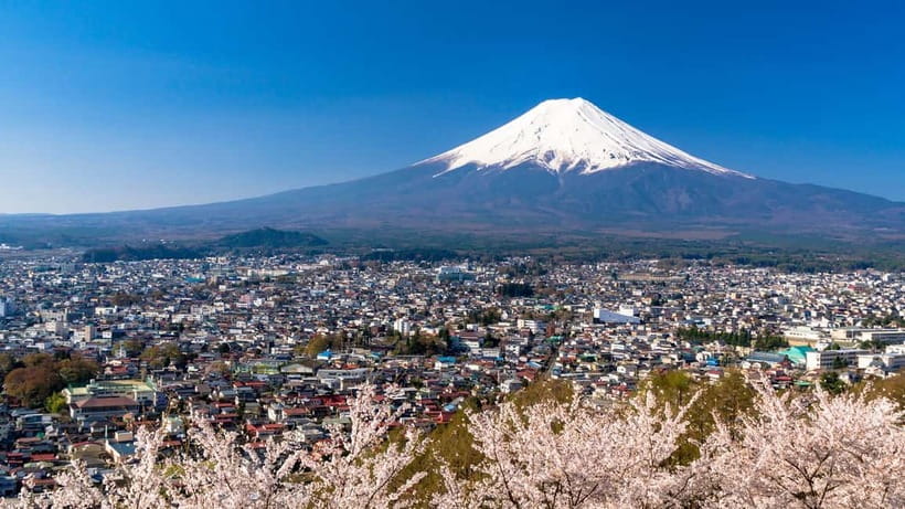 Tokyo: Mount Fuji 5th Station & Onsen Day Trip - Oshino Hakkai and its clear spring ponds