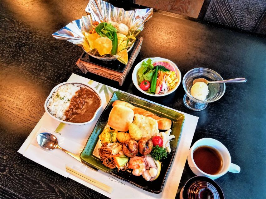 Tokyo: Mt. Fuji 5th Station & Hakone Cruise 1-Day Bus Tour - Buffet lunch and a Japanese garden