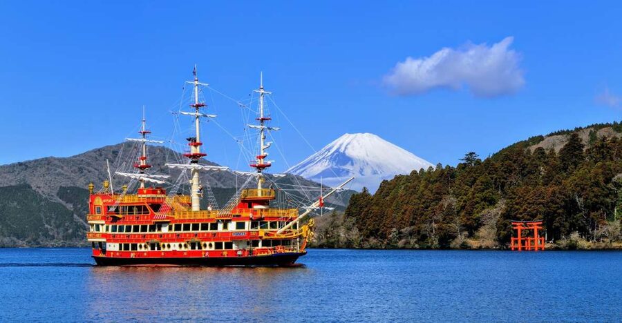 Tokyo: Mt. Fuji 5th Station & Hakone Cruise 1-Day Bus Tour - Starting from central Tokyo at 8 a.m.