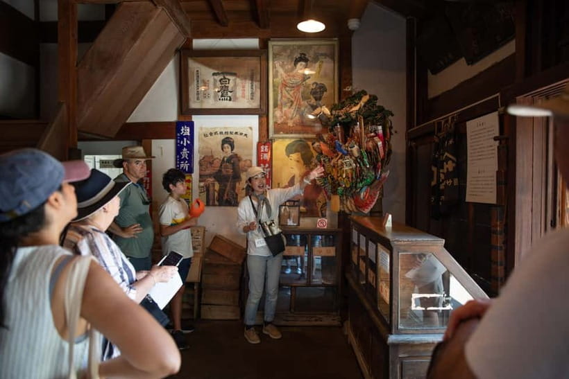 Tokyo: Old Quarter Yanaka Walking Tour - Yoshidaya Liquor Shop and the neighborhood’s small businesses