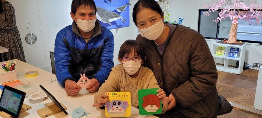 Tokyo: Origami Fun for Families & Beginners in Asakusa - Folding paper in the heart of Asakusa
