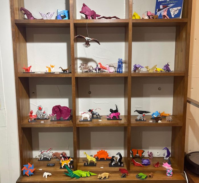 Tokyo: Origami Fun for Families & Beginners in Asakusa - How the tablet lesson works