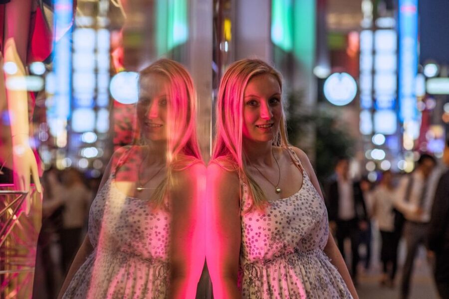Tokyo: Photo Shoot with a Private Vacation Photographer - Who should book this experience