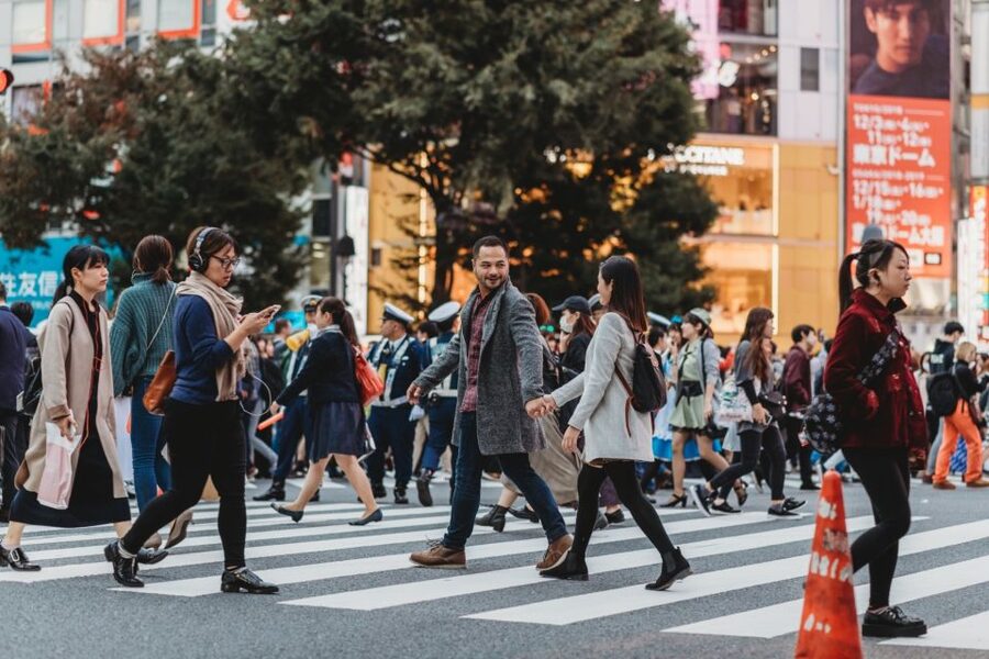 Tokyo: Photo Shoot with a Private Vacation Photographer - Choosing between one, two, and three hours