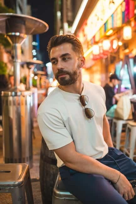 Tokyo Photoshoot Tour with a Local Photographer - A photo session that also shows you Tokyo