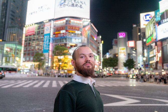 Tokyo Portrait Tour with a Professional Photographer - Moving on to Shinjuku for a different mood