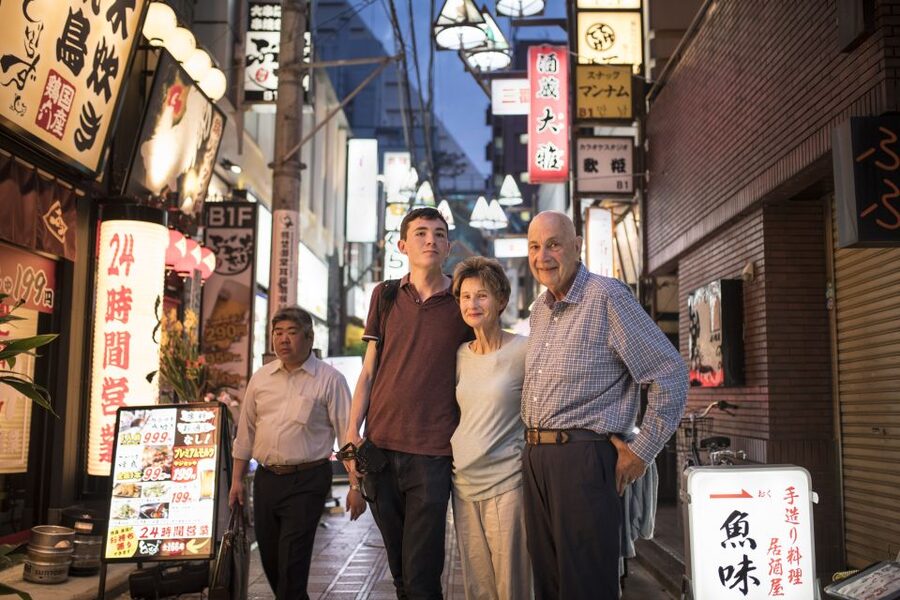 Tokyo: Private Custom Insider Tour with a Local Host - Start in Asakusa for old Tokyo