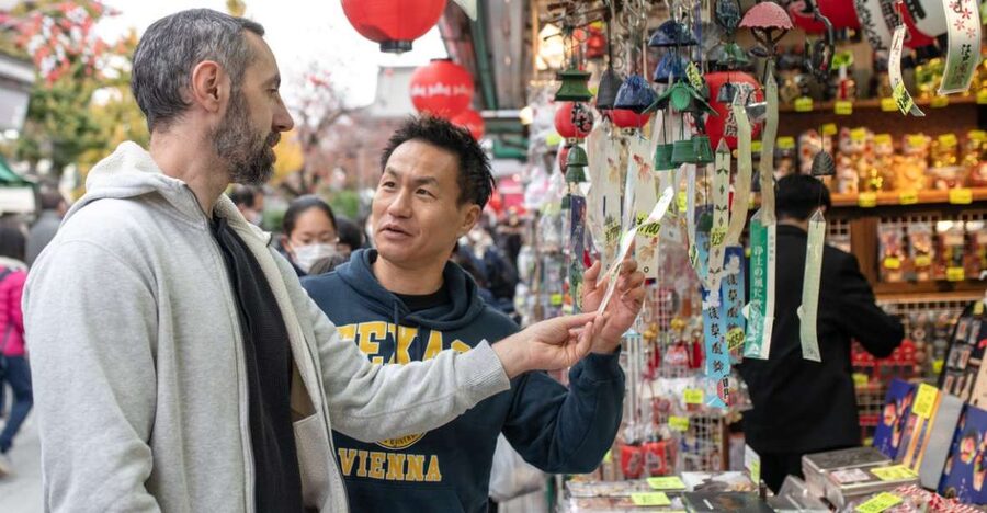 Tokyo: Private Custom Insider Tour with a Local Host - Markets, mochi, and the best use of local advice
