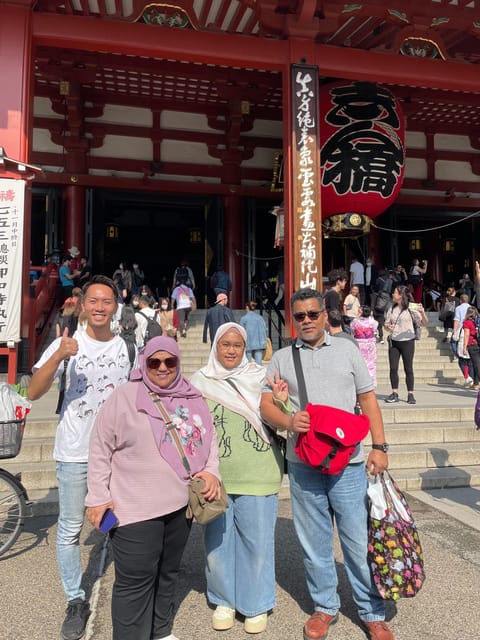 Tokyo: Private Customized 1 day Tour with Local Guides - The guides and what their style adds