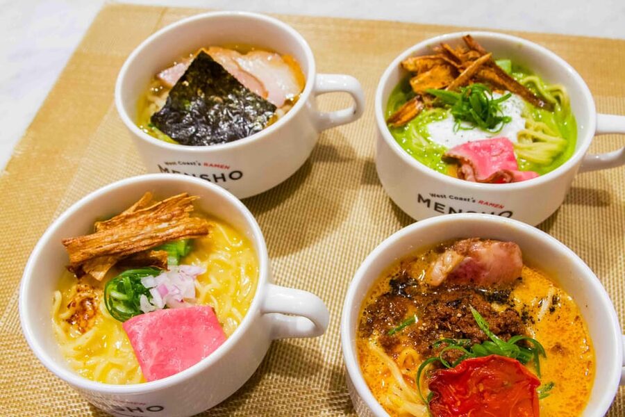 Tokyo: Ramen Tasting Tour with 6 Mini Bowls of Ramen - Key points to know before booking