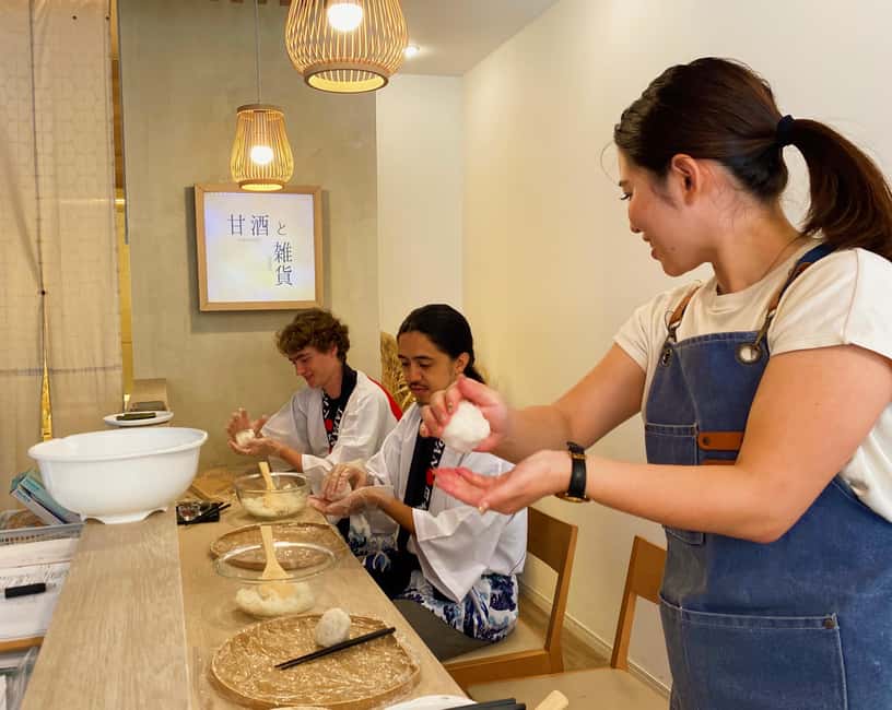 Tokyo: Rice Ball Making Class - Why the fillings matter