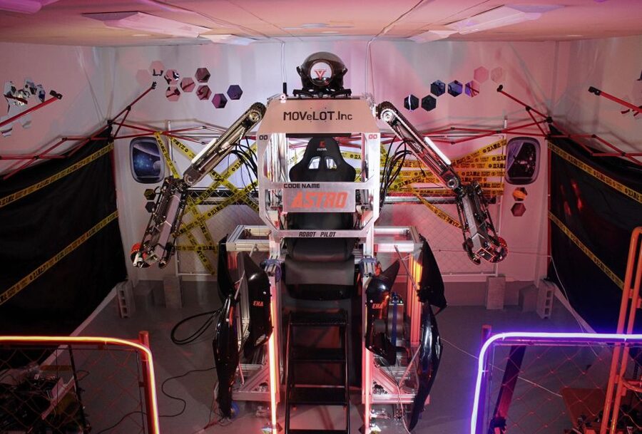 Tokyo: Robot Piloting Attraction Ticket - What the Robot Base Lab experience really is