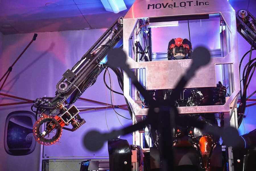 Tokyo: Robot Piloting Attraction Ticket - Is $32 good value?