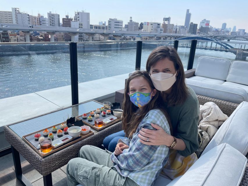 Tokyo: Roll and Authentic Sushi Making Class in Asakusa - Access, language, and group comfort