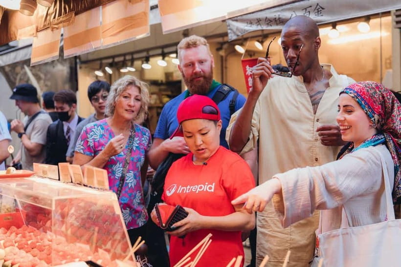 Tokyo’s Kitchen: Tsukiji Market Food & Culture Walk - Tasting your way through Tsukiji Outer Market