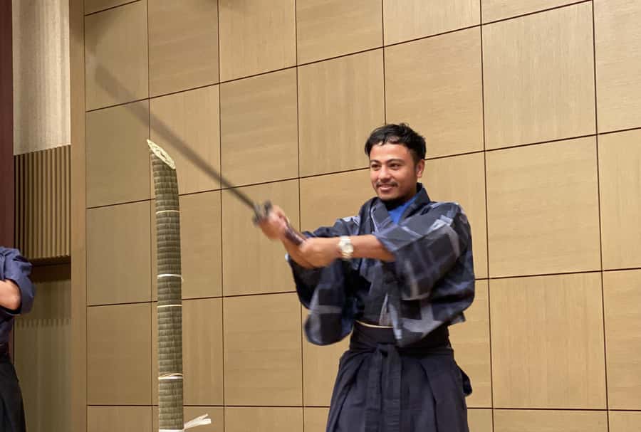 Tokyo: Samurai Experience with a real sword - Learning zarei, the etiquette of the samurai
