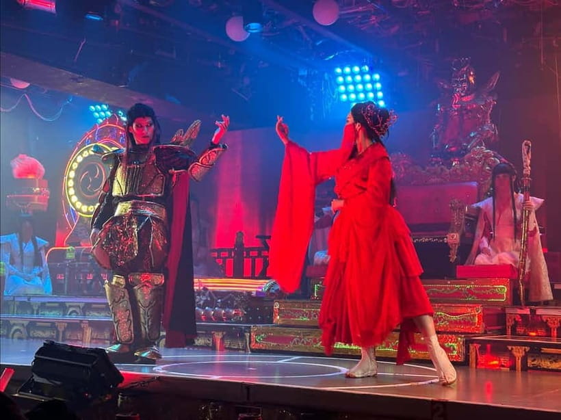 Tokyo: Samurai Restaurant Show Ticket with 2 Drinks - The 90-minute performance, scene by scene