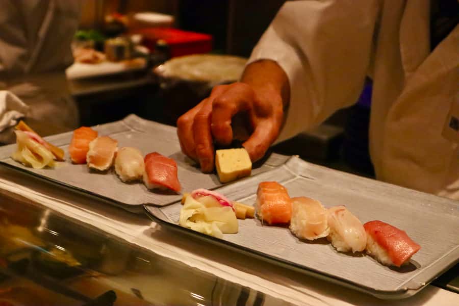 Tokyo: Secret Food Walking Tour - Gyoza in the Downtown District