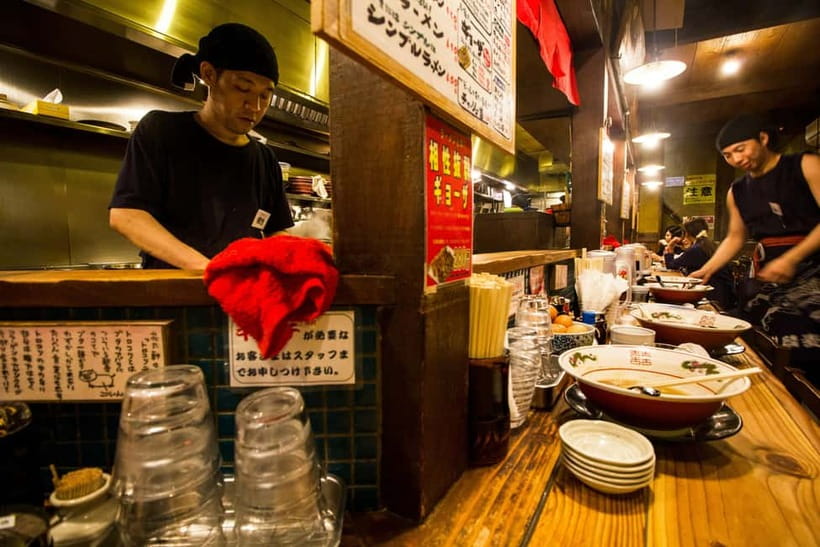 Tokyo Shibuya Walking tour With A Guide - Why a private walk works well in Shibuya