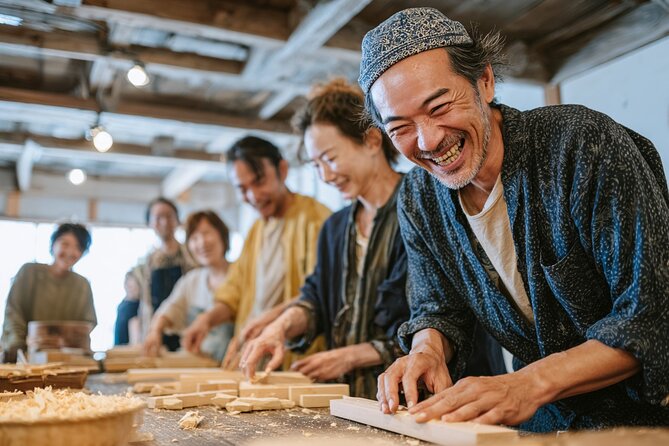 Tokyo Shinjuku Chopsticks Making Class - Choosing between free and premium Japanese woods