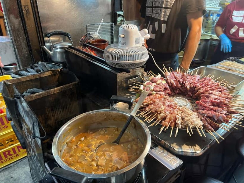 Tokyo: Shinjuku Food Tour (15 Dishes and 4 Eateries) - Practical details that affect your choice
