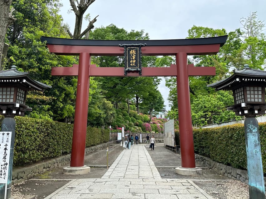 Tokyo:Stroll in Old traditional culture towns~Yanaka & Nezu - Who should book this Yanaka walk