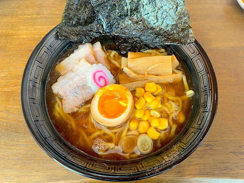 Tokyo: Sushi and Ramen Cooking Class with Sake Pairing Set - What the small group changes