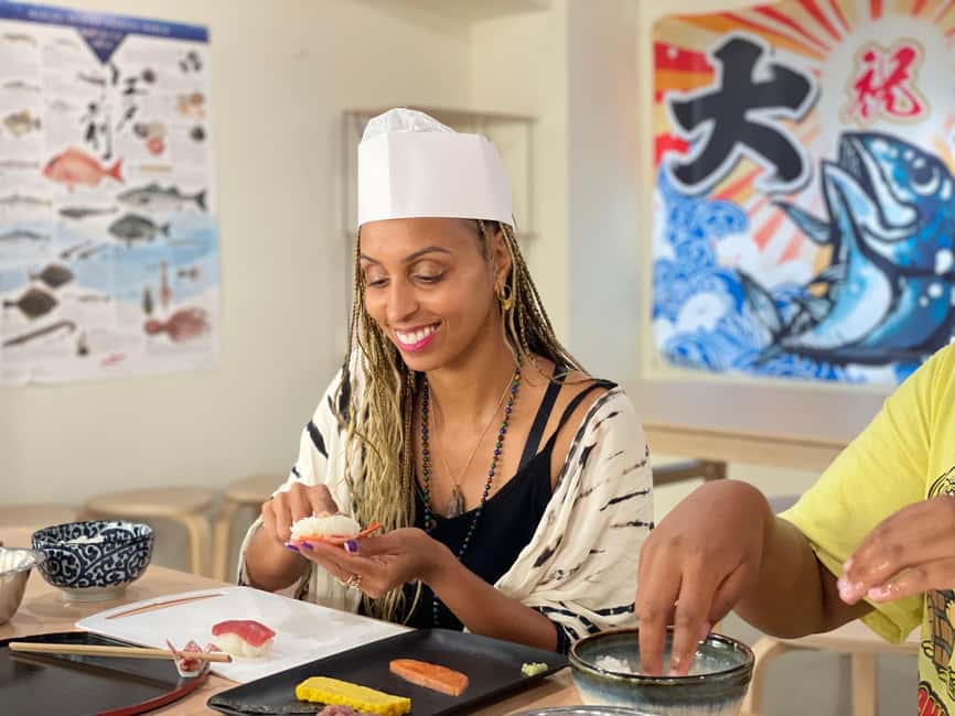 Tokyo: Sushi Making with Pro Chef & Tsukiji Fish Market Tour - Lunch is the sushi you make