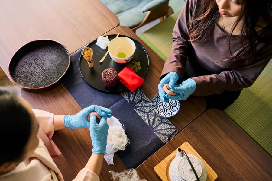 Tokyo: Tea Ceremony & Japanese Traditional Sweets - Why the small group matters