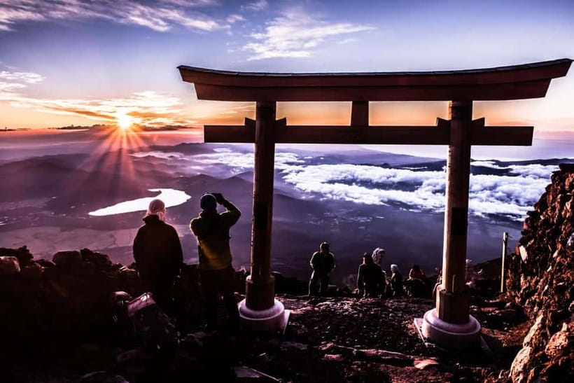 Tokyo To Mount FUJI Day Trip With English guide - Why a private Fuji day makes sense