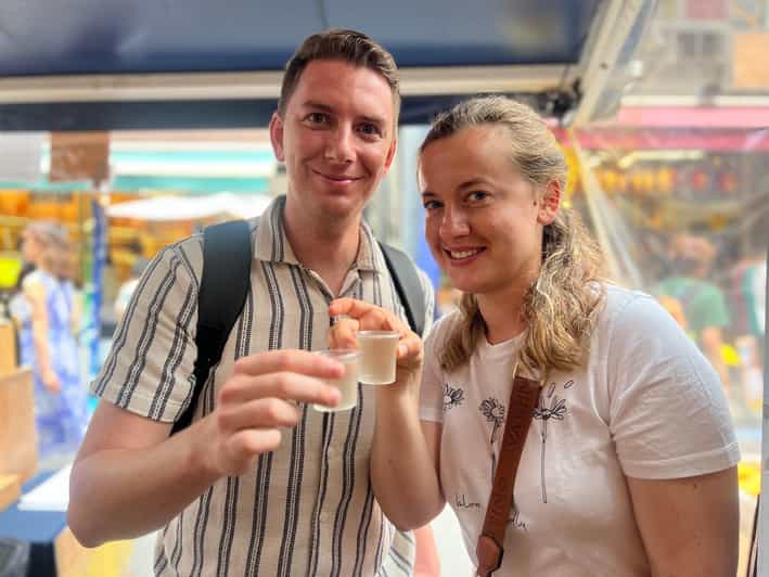 Tokyo: Tsukiji Fish Market Guided Walking Tour - Value, timing, and practical details