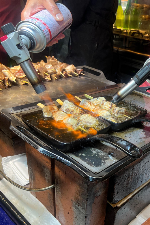 Tokyo: Tsukiji Fish Market Guided Walking Tour - How the guide improves the food stops