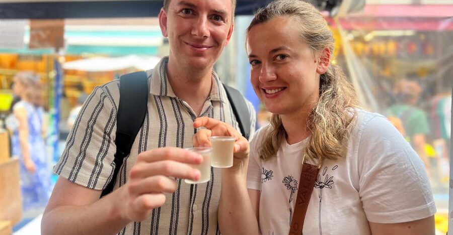 Tokyo: Tsukiji Fish Market Guided Walking Tour - Beginning at Tsukiji Hongwan-ji Temple