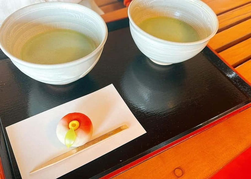 Tokyo: Tsukiji Market and Hama-rikyu Gardens Guided Tour - Optional matcha and wagashi tasting