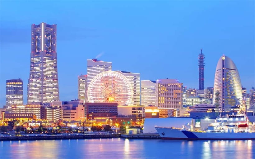 Tokyo Yokohama Night View Tour With Kamakura And Enoshima - Yokohama after sunset