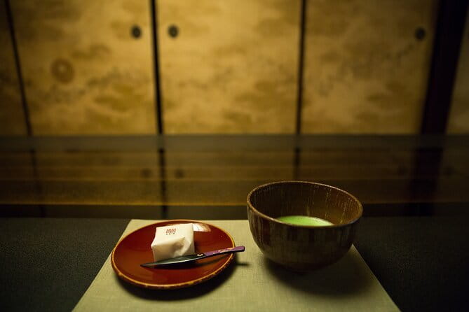 True Kanazawa: Private Walking tour with a Local guide - Higashi Chaya and Kazuemachi by the Asano River