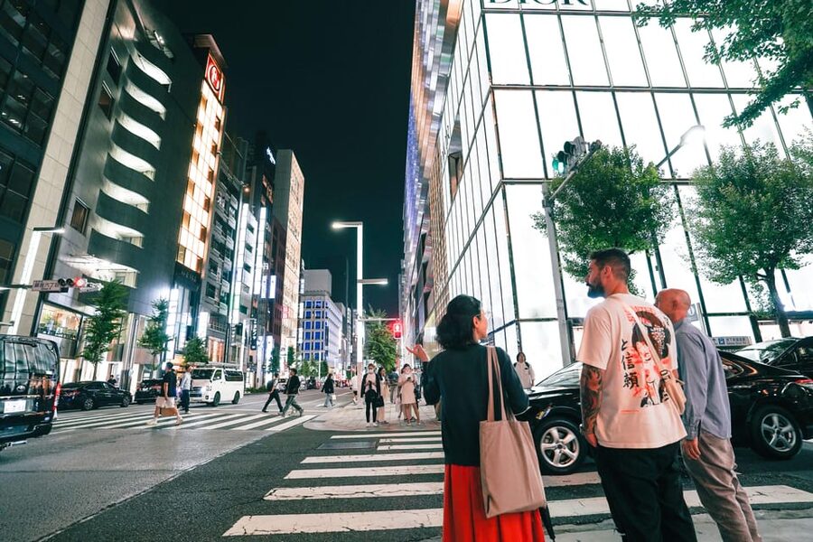 Wagyu Beef & Sake Pairing Foodie Tour in Tokyo - Who should book this experience