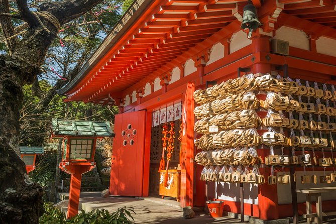 When Emperors Reigned and Shoguns Ruled - Meeting Virgil at Kamakura Station