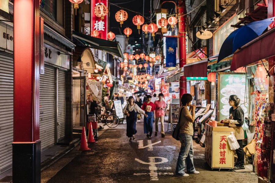 Yokohama Private Tour with a Local: Highlights & Hidden Gems - Sankeien Garden and old Japan in a city setting